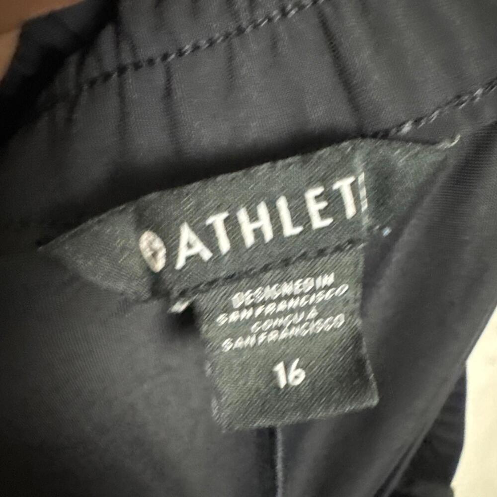 Athleta Women's Size 16 Black High Rise Wide Leg Pleated Pinnacle Trouser Pants - Picture 9 of 15